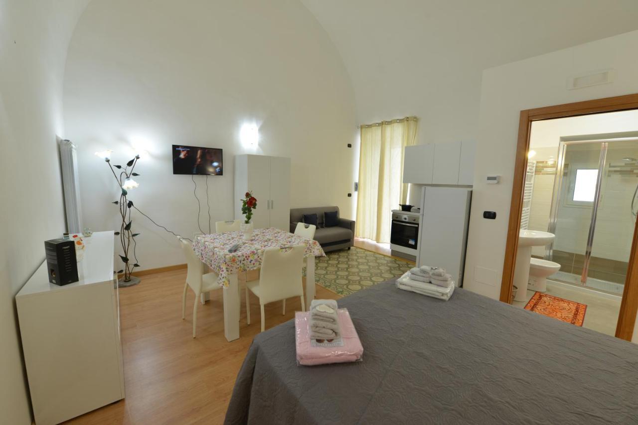 L'Antico Palazzo Bed & Breakfast Каноса ди Пулия Екстериор снимка