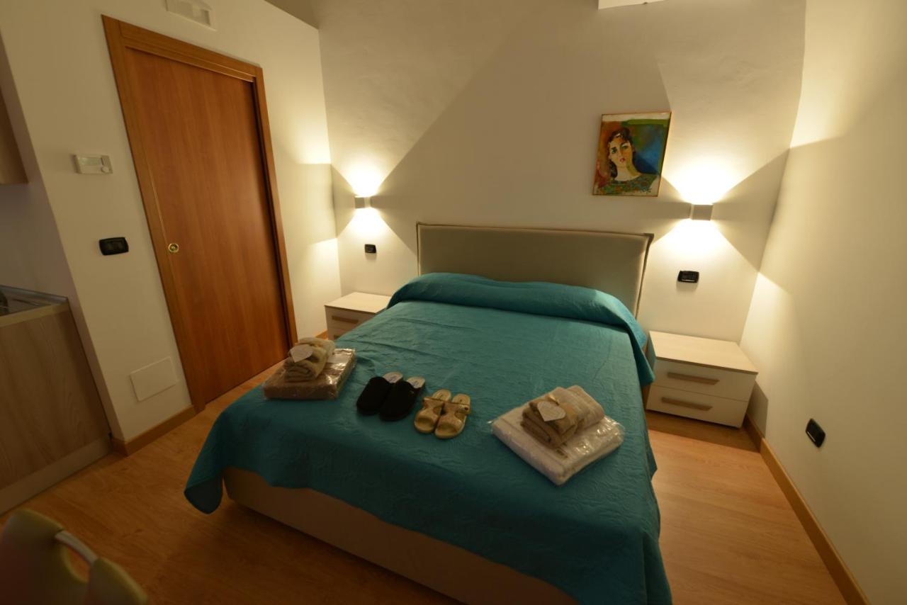 L'Antico Palazzo Bed & Breakfast Каноса ди Пулия Екстериор снимка